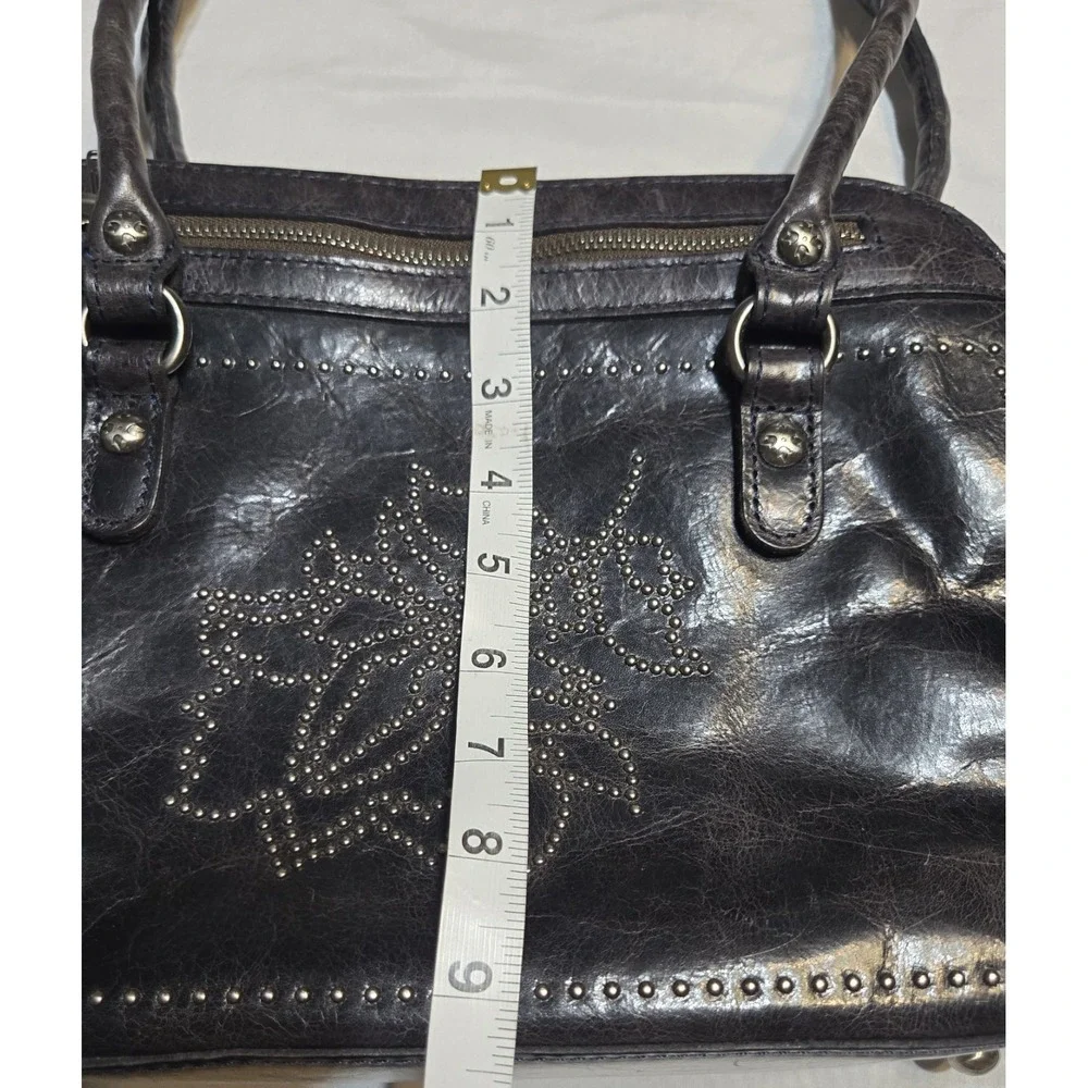 Patricia Nash Studded Distressed Glaze Calvi Satchel Black Leather Lined Zip Up